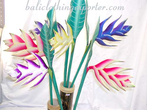 Flower designs, wooden decor, home fashion gifts, unique art crafts, house and garden furnishing